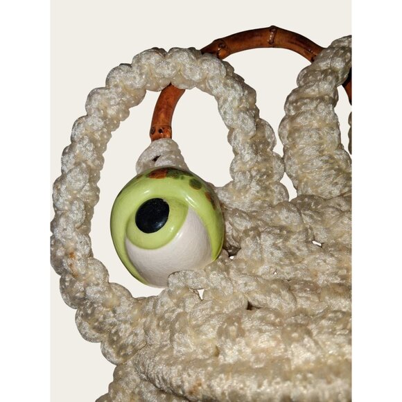 Vintage Macramé Frog Wall Hanging With Ceramic Eyes - Picture 3 of 10